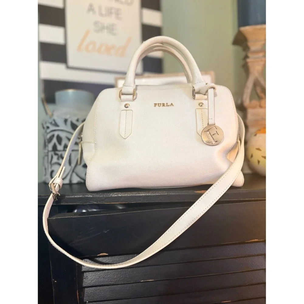 Furla‎ Cream Satchel with Gold Hardware